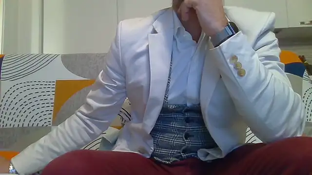 Eroshotlicker online show from March 7, 2026, 11:43 pm