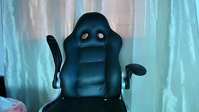 TashaNaughty4u online show from April 3, 2026, 1:28 pm