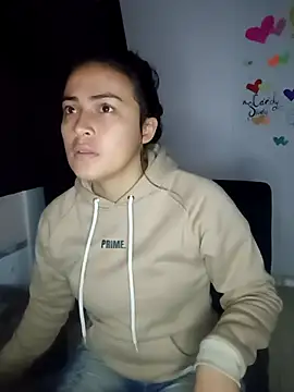 Snapshot of Paige_Turner_ chatting on December 1, 2025, 9:32 am Paige Turner online show from December 1, 2025, 9:32 am