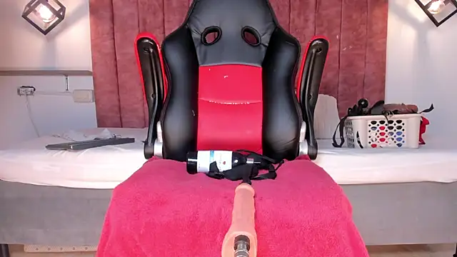 Noah Katz online show from April 12, 2026, 7:44 am