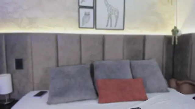 Haanna Doll online show from December 2, 2025, 6:53 pm