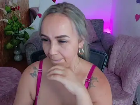 Aunty milf online show from February 5, 2026, 8:04 pm