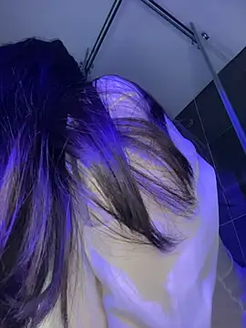 Snapshot of Samantafoxx_ chatting on December 18, 2025, 12:49 am Samantafoxx online show from December 18, 2025, 12:49 am