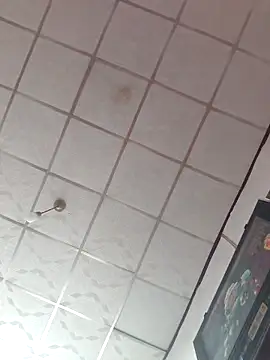 Snapshot of Adandan01 chatting on December 1, 2025, 1:50 am Adandan01 online show from December 1, 2025, 1:50 am