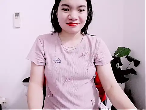 Snapshot of Lisa537- chatting on November 27, 2025, 1:28 am Lisa537- online show from November 27, 2025, 1:28 am