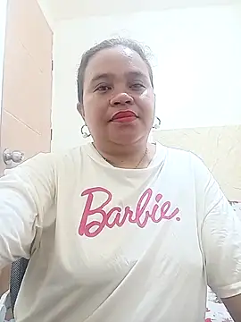 cutechubby online show from April 28, 2026, 9:24 am