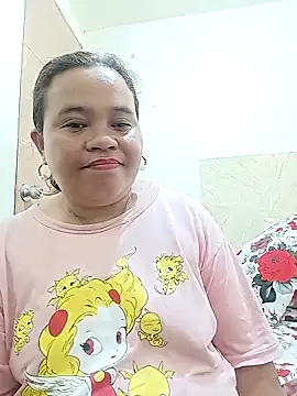 cutechubby online show from April 29, 2026, 11:44 pm