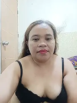 cutechubby online show from July 26, 2026, 10:49 pm