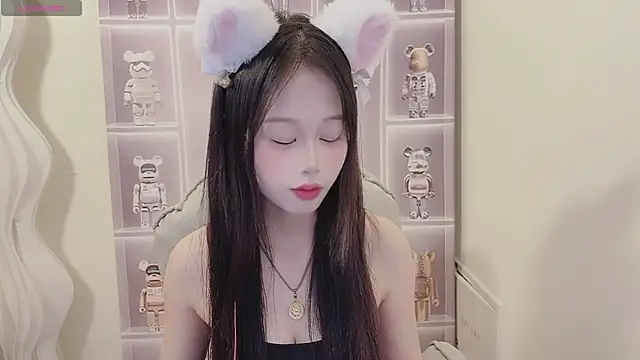 -Annababy online show from December 5, 2025, 7:01 pm