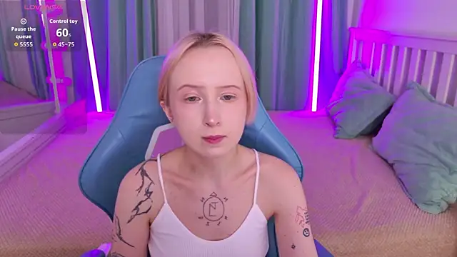  Babyface  online show from December 4, 2025, 1:21 pm