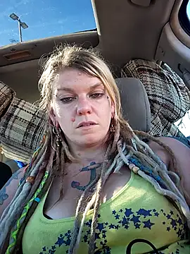 Snapshot of Horny_hippie chatting on October 15, 2025, 6:38 pm Horny hippie online show from October 15, 2025, 6:38 pm