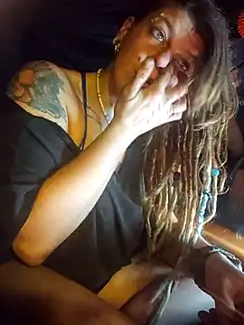 Snapshot of Horny_hippie chatting on March 2, 2025, 12:31 am Horny hippie online show from March 2, 2025, 12:31 am