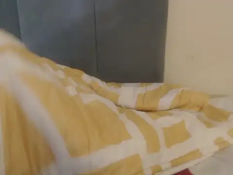 Chocolatebae86 online show from December 20, 2025, 7:55 am