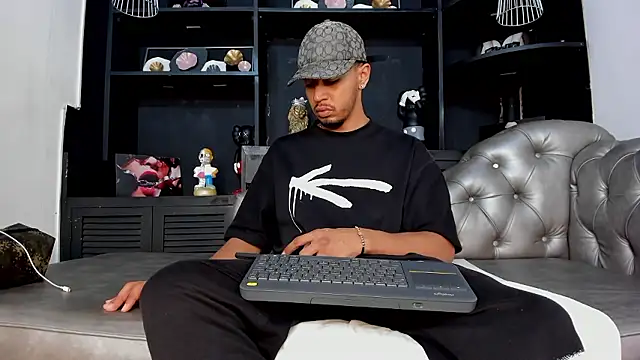 Brand Collins online show from January 9, 2026, 7:21 pm