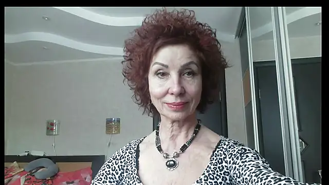 Kelly Flurr online show from February 9, 2026, 8:34 am
