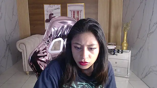 serabella s online show from November 29, 2025, 1:00 pm