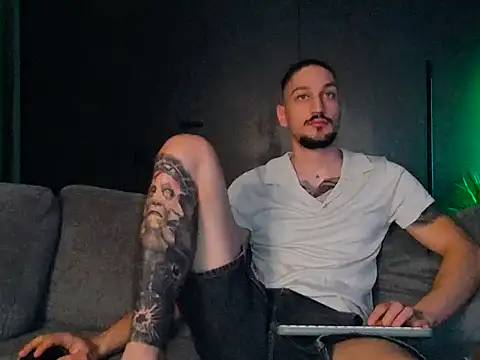 huntingod online show from November 29, 2025, 3:39 am