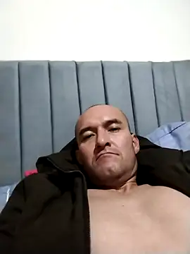 Snapshot of Jjosefast1 chatting on December 15, 2025, 5:35 am Jjosefast1 online show from December 15, 2025, 5:35 am