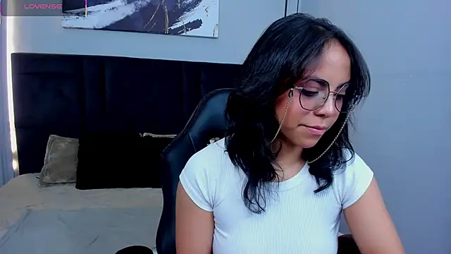 Scarlett musik online show from March 5, 2026, 4:42 am