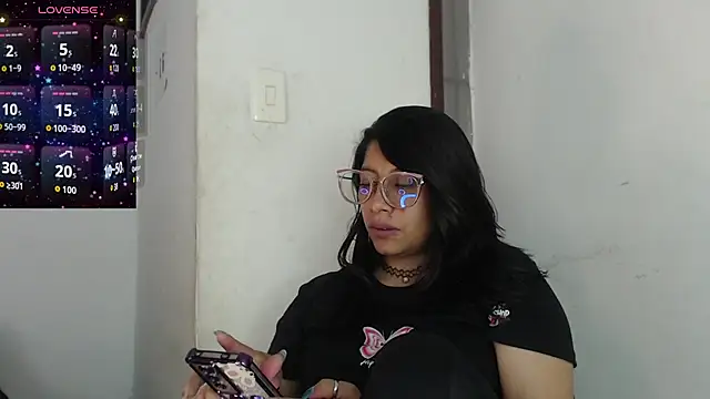 Snapshot of kanroji_mitsuri_08 chatting on November 28, 2025, 7:58 pm kanroji mitsuri 08 online show from November 28, 2025, 7:58 pm
