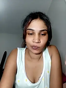 Snapshot of Miss-Perfection chatting on April 25, 2026, 8:06 pm Miss-Perfection online show from April 25, 2026, 8:06 pm