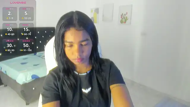 Snapshot of miiyaako_ds chatting on November 28, 2025, 8:47 am miiyaako ds online show from November 28, 2025, 8:47 am