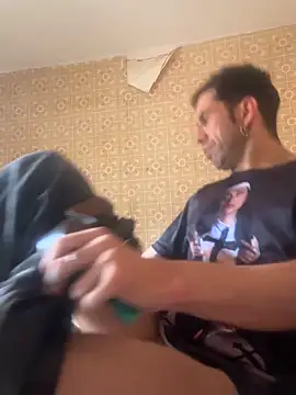 dura87 online show from September 25, 2025, 8:42 am