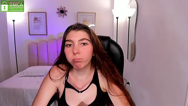 Snapshot of valeryn_darter chatting on December 3, 2025, 8:52 pm valeryn darter online show from December 3, 2025, 8:52 pm