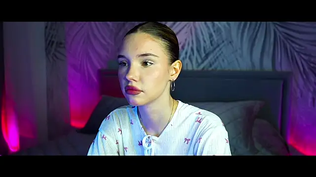 Snapshot of heresouly chatting on December 1, 2025, 3:46 pm heresouly online show from December 1, 2025, 3:46 pm