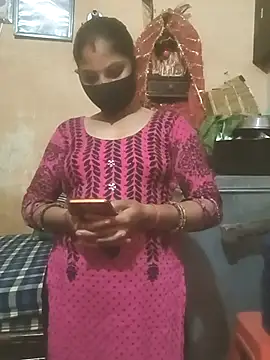 Snapshot of Pooja_bhabhi00 chatting on November 28, 2025, 10:48 am Pooja bhabhi00 online show from November 28, 2025, 10:48 am