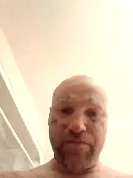 Snapshot of AstralPhase900 chatting on May 26, 2026, 10:41 pm AstralPhase900 online show from May 26, 2026, 10:41 pm