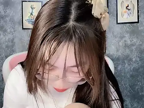 Aria5999 online show from December 16, 2025, 5:39 pm