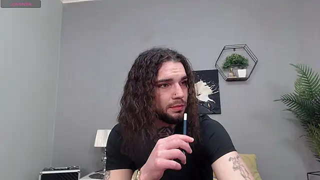 Snapshot of KaneHunter chatting on April 22, 2026, 7:09 pm KaneHunter online show from April 22, 2026, 7:09 pm