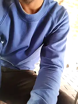 Snapshot of male_hub chatting on November 27, 2025, 8:48 am male hub online show from November 27, 2025, 8:48 am