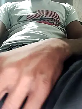 Snapshot of male_hub chatting on November 30, 2025, 4:30 pm male hub online show from November 30, 2025, 4:30 pm