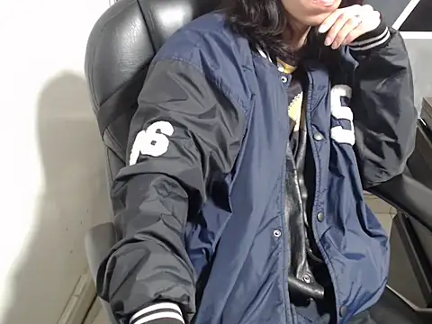 AxelHot 69 online show from January 9, 2026, 6:53 am