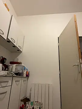 bea french curvy online show from February 24, 2026, 9:15 pm