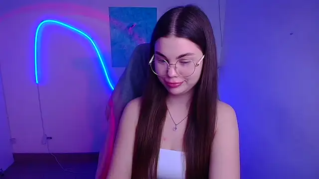 Violetta Brilliant online show from January 9, 2026, 12:34 pm