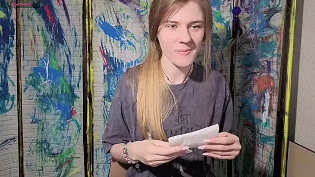 Adell Love online show from April 21, 2026, 2:56 pm