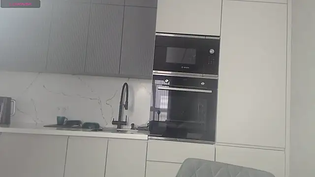 Miss KissKiss7 online show from February 11, 2026, 6:02 am