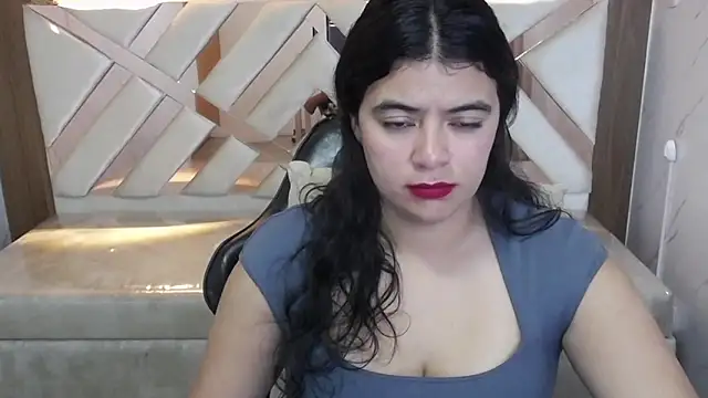 Snapshot of Evangeline_b chatting on November 30, 2025, 12:50 pm Evangeline b online show from November 30, 2025, 12:50 pm