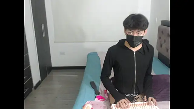xAngel  Dustx online show from June 18, 2026, 10:37 pm