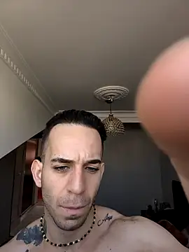 hazarcannn online show from March 4, 2026, 9:39 am