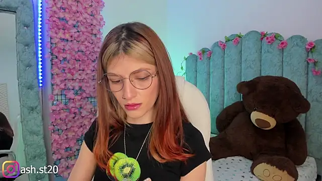 Ash 20  online show from December 19, 2025, 3:14 pm