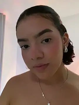 fluffycurls online show from March 2, 2026, 11:39 am