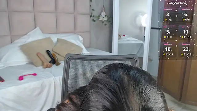 KaylaVonn online show from January 13, 2026, 3:43 am