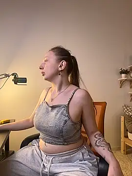 Helga vibe online show from March 1, 2026, 1:00 pm