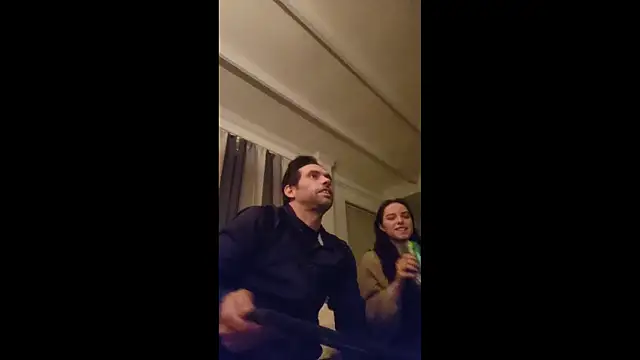 Snapshot of Denisxsxs chatting on December 17, 2025, 5:51 pm Denisxsxs online show from December 17, 2025, 5:51 pm