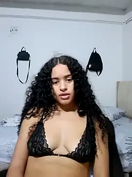 Snapshot of Shelsyhottt chatting on December 2, 2025, 11:17 pm Shelsyhottt online show from December 2, 2025, 11:17 pm