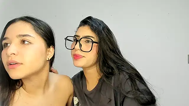 ROUS SWEET  online show from December 23, 2025, 2:33 am